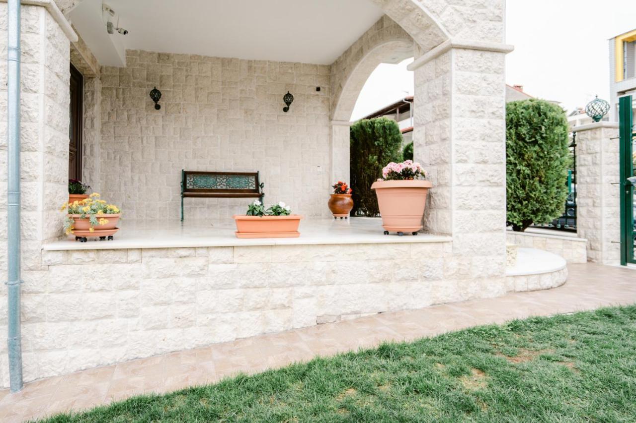 Veria Panorama Luxury Suite With Garden. Zewnętrze zdjęcie