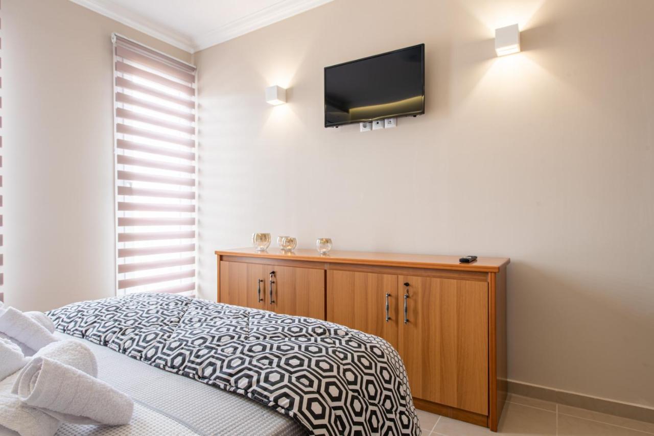 Veria Panorama Luxury Suite With Garden. Zewnętrze zdjęcie